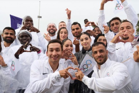 ACNUR celebra Olimpíada histórica com a maior participação de refugiados e conquista da primeira medalha