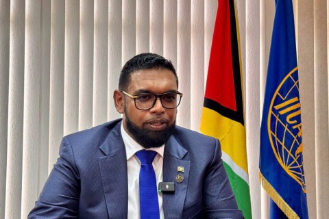 Presidente da Guiana diz que não é contra conversas sobre Essequibo