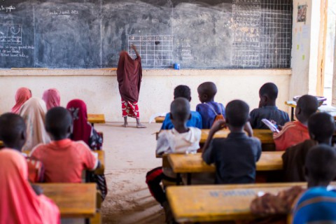 Apesar do progresso, ainda há muito a ser feito para desbloquear o poder da educação de refugiados